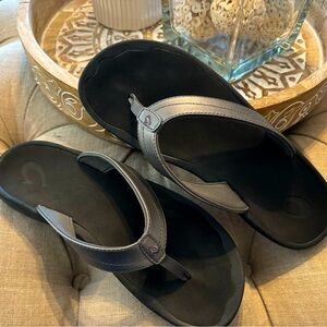 ‘Ohana Olukai Flip Flops. - image 1